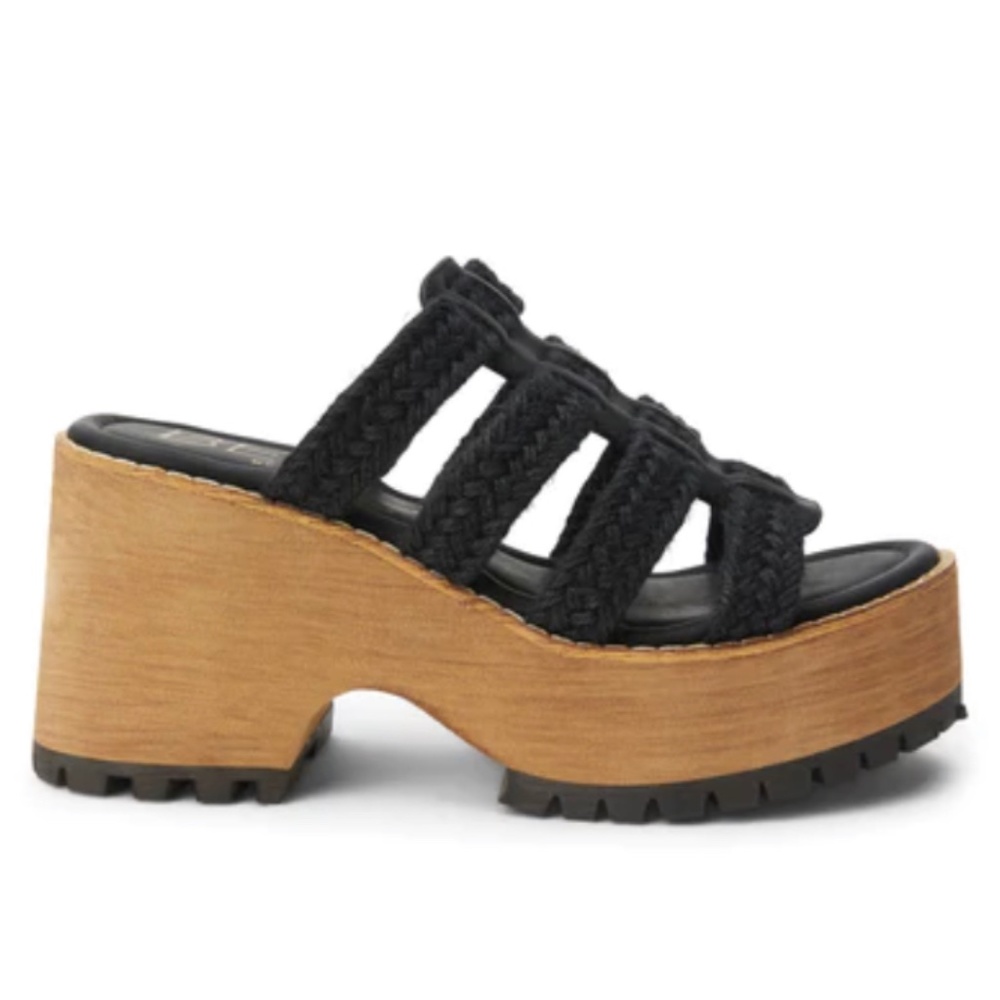 NWT Matisse Daze Platform Heel size 10